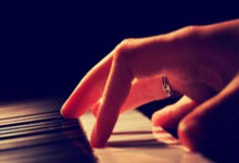 比利亚雷亚尔主教练证实球队心理状态良好